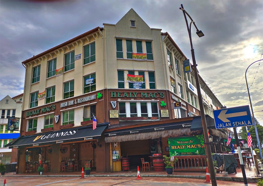 Healy Mac's Irish Bar